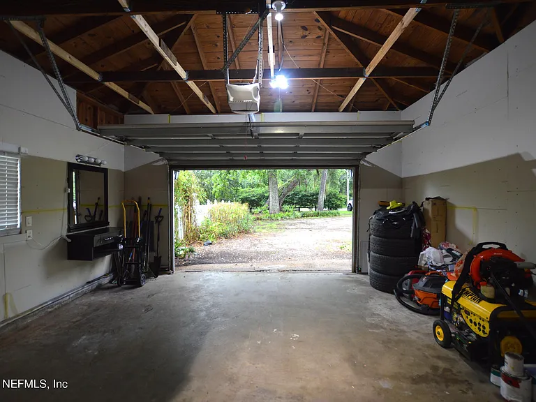 7004 Hyde Grove Ave — Photo 27