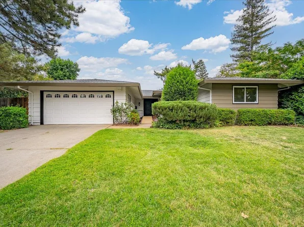 2270 W La Loma Dr, Rancho Cordova, CA 95670