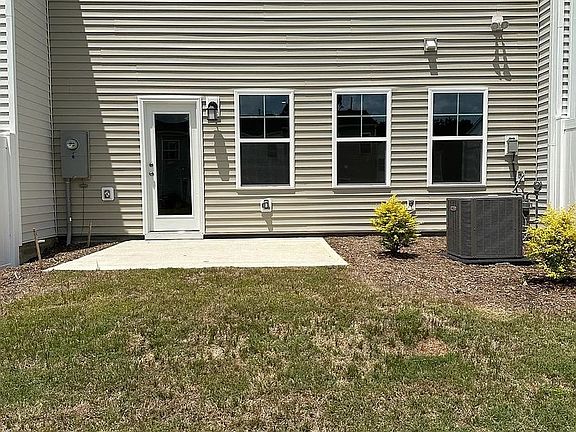 3rd image of 5024 Arkose Dr