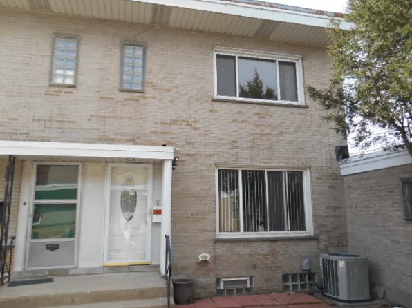 6258 N Cicero Ave #A, Chicago, IL 60646