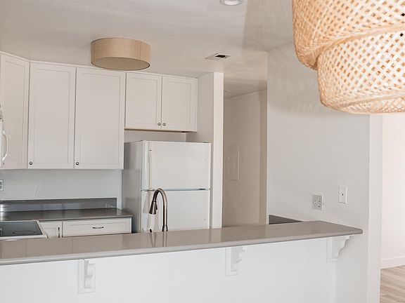 4th image of 681 Diamond Way #1-243-1