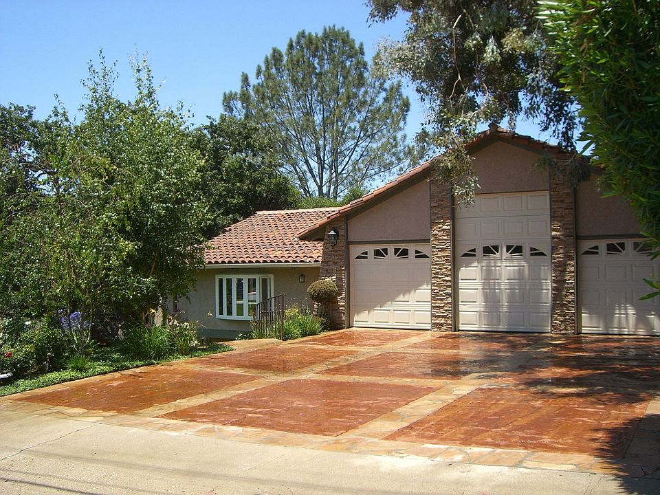 1st image of 1321 Calle Pecos