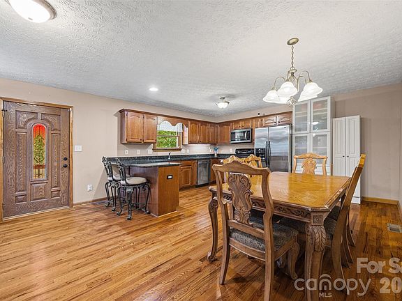 4th image of 4108 Lydia Suzanne Pl