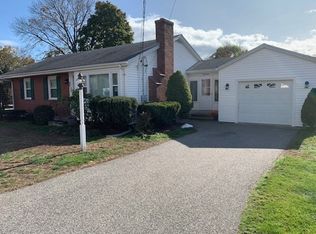 17 Arch St, Abington, MA 02351