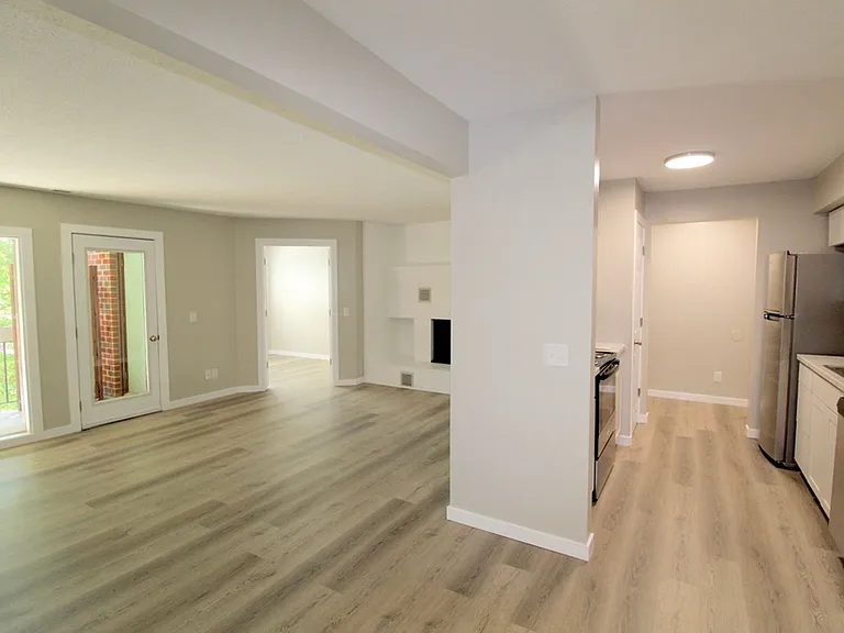1112-6 Blue Ridge Dr — Photo 11