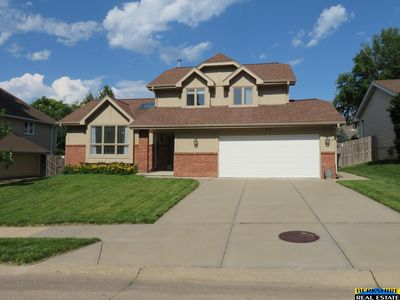 933 N 150th St, Omaha, NE, 68154