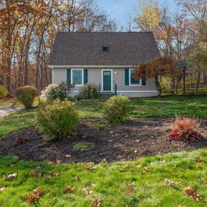 121 Miles Ave, Woonsocket, RI, 02895