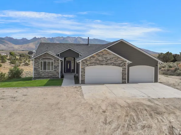 264 Cliff Ln, Spring Creek, NV 89815