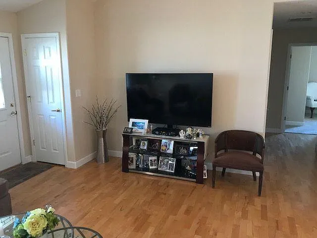 2708 Happy Landing Dr — Photo 4
