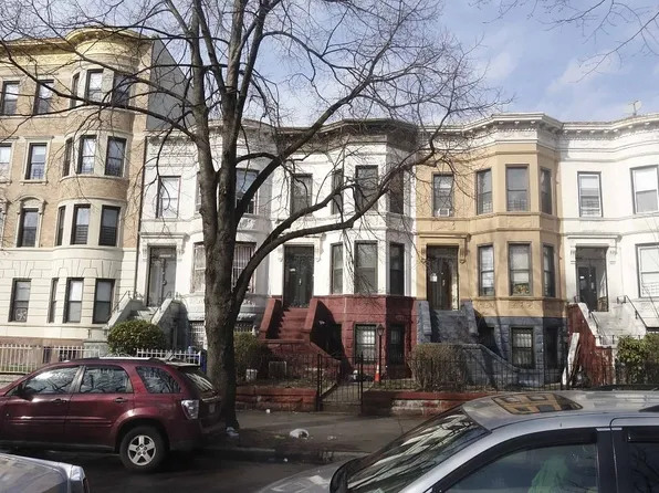 565 Eastern Pkwy, Brooklyn, NY 11216