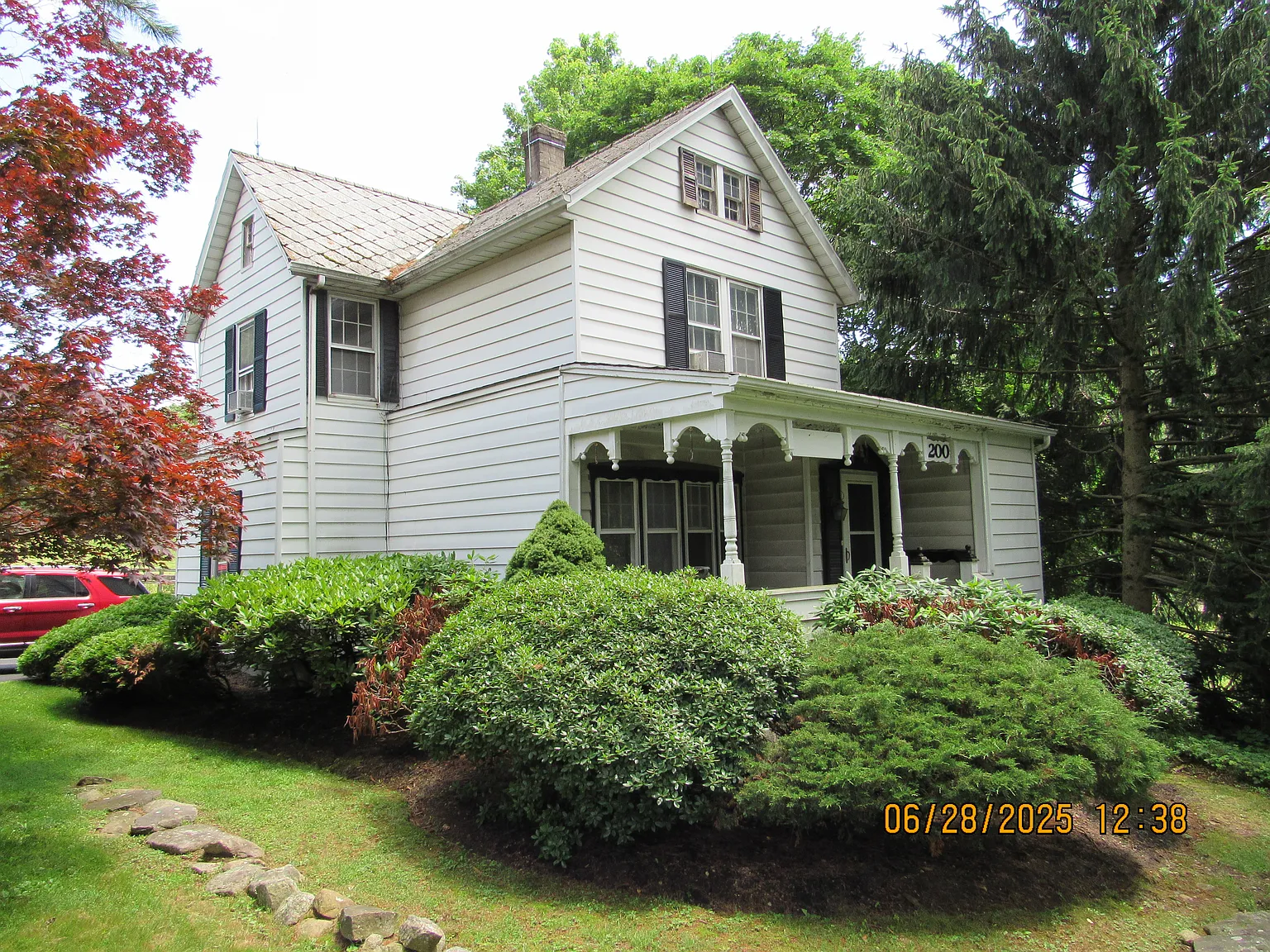 200 Howard Blvd photo 1