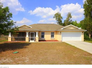 217 Blackstone Dr, Fort Myers, FL 33913