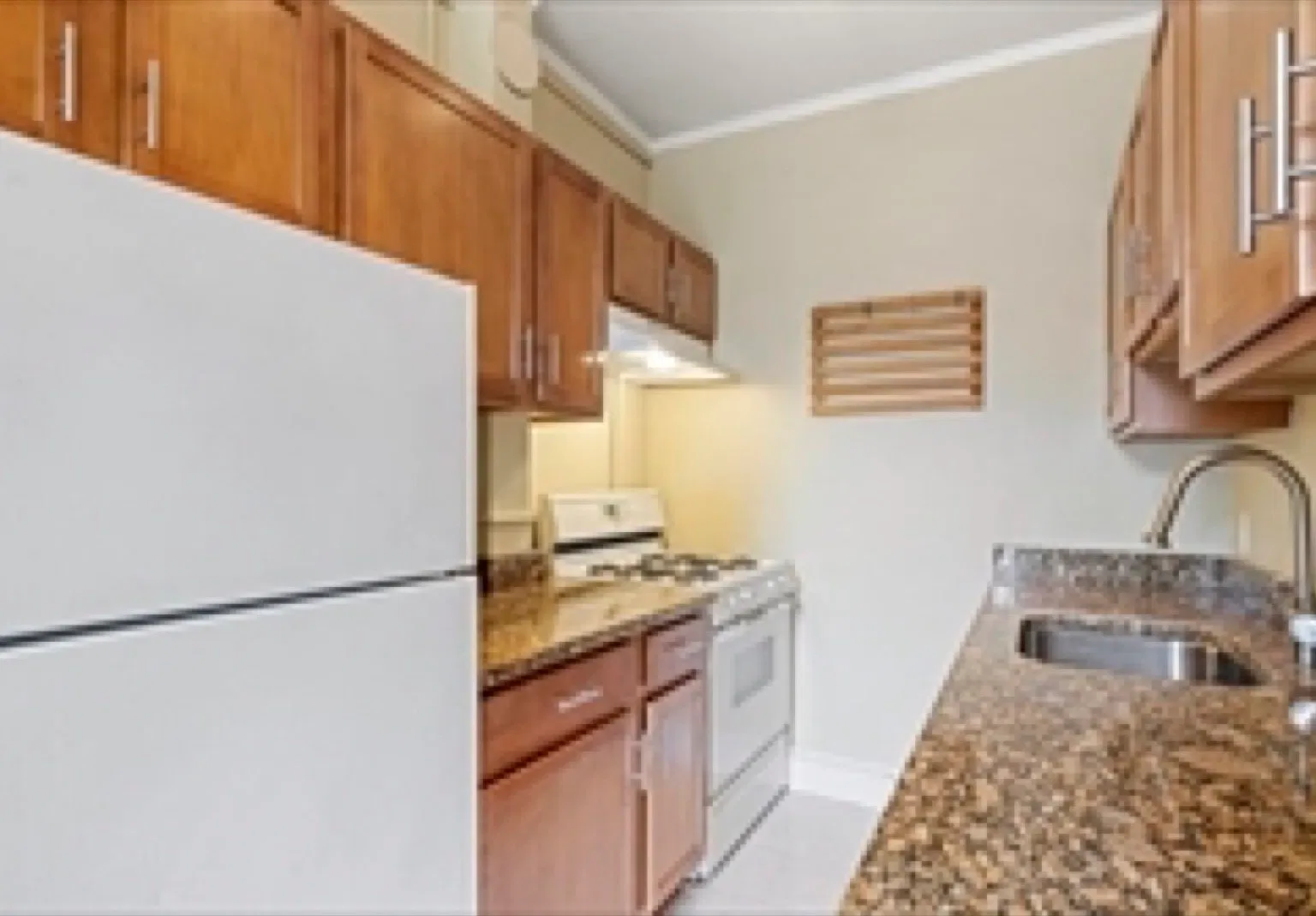 16 Chauncy St — Photo 2