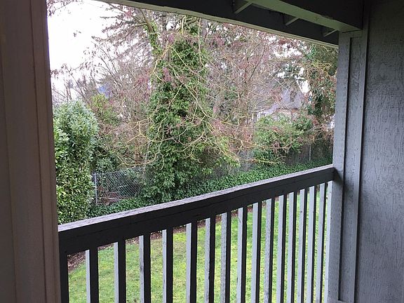 4th image of 8112 29th Avenue Ct S APT D