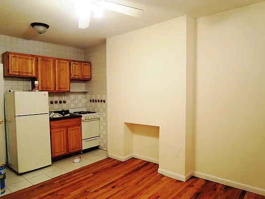 Rented by J Misrahi Realty Corp | media 8