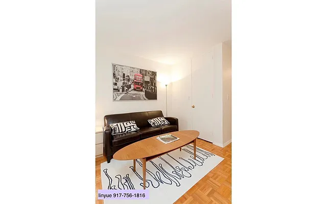 Rented by Gulia Wang, LREB | media 28