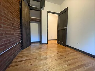 Rented by PocketBroker Inc