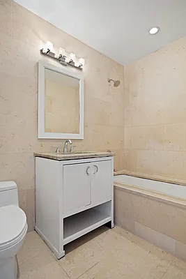 Rented by BLU Real Estate | media 22