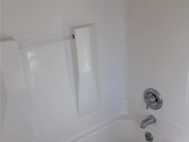 6058 W Main Blvd #2 — Photo 16
