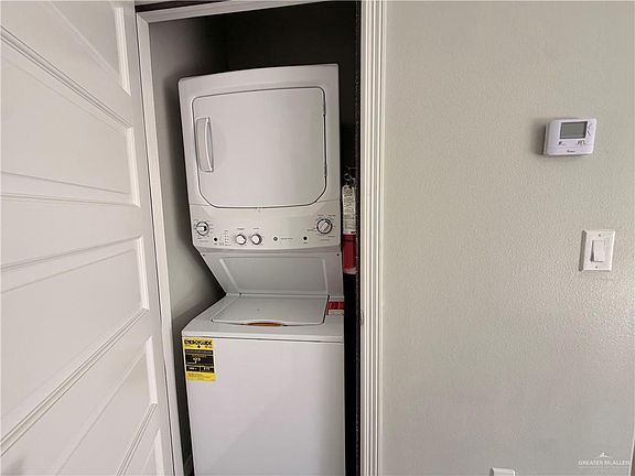 5th image of 3012 W Kenwood St #3