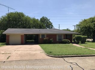 2001 Charboneau Dr, Waco, TX 76710