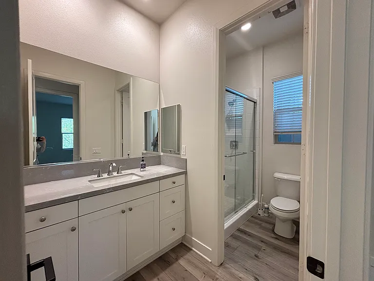 53 Molly Loop — Photo 17