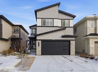 9831 223rd St NW, Edmonton, AB