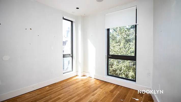 Rented by Nooklyn NYC LLC | media 23