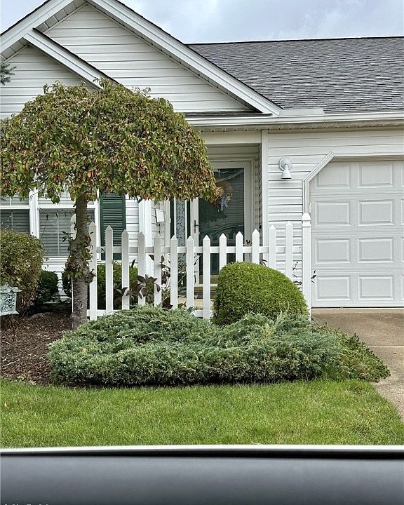 2nd image of 3735 Teal Ct