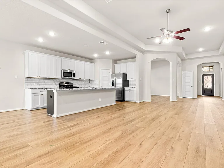 25008 Calais New Ct — Photo 10