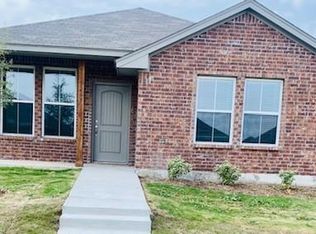 1269 Trailside Dr, Burleson, TX 76028