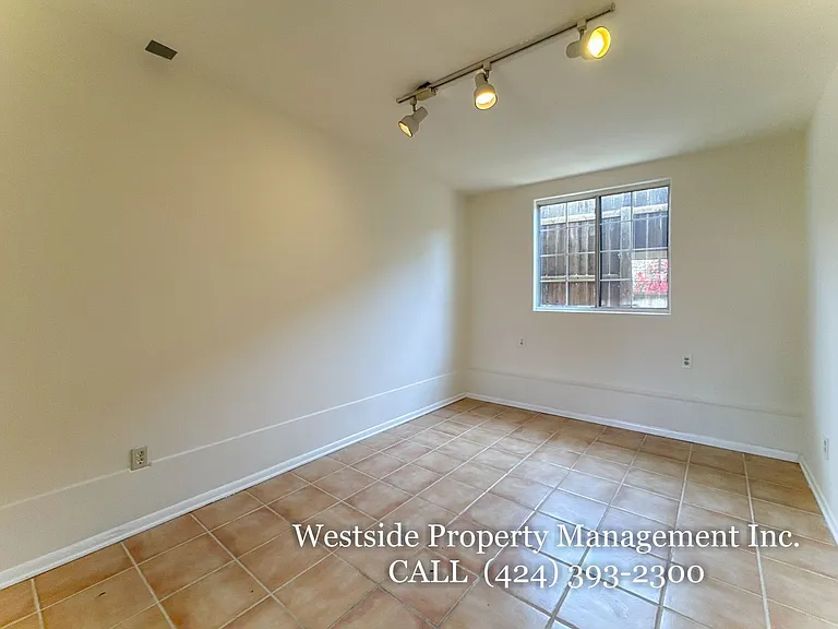 3124 Veteran Ave — Photo 30