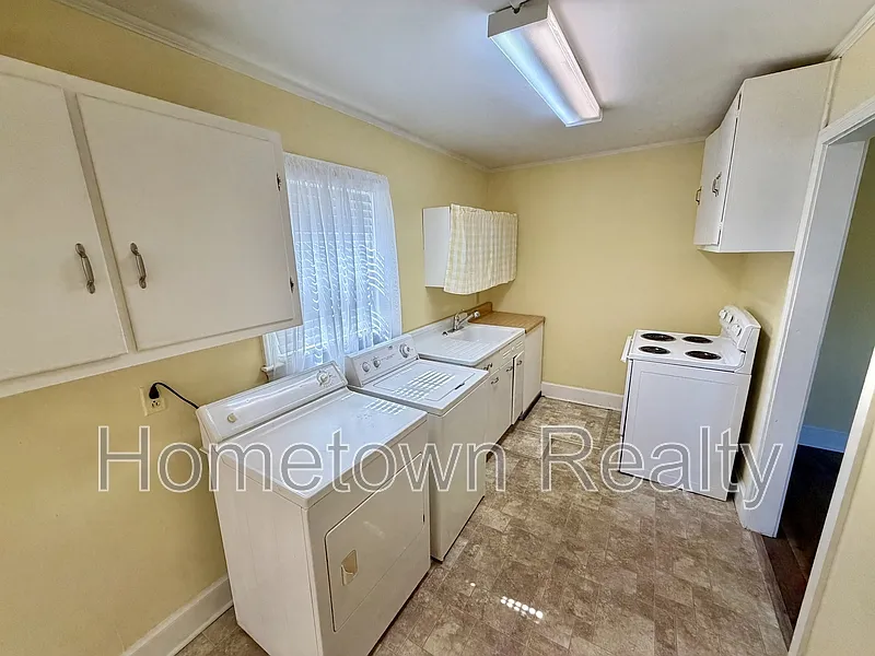 1 bed, 1.0 bath, 750 sqft, $975 — Photo 4