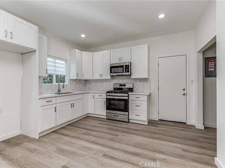 17311 Elgar Ave — Photo 6