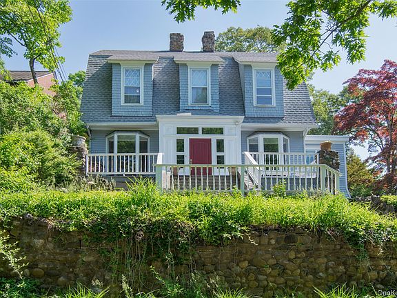 2nd image of 251 Mount Hope Boulevard