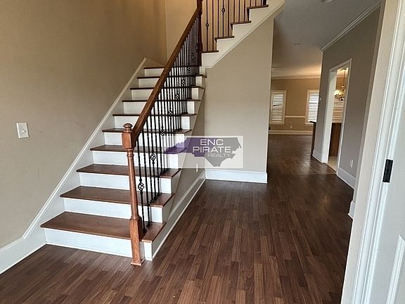 3rd image of 1629 Brook Hollow Dr #A