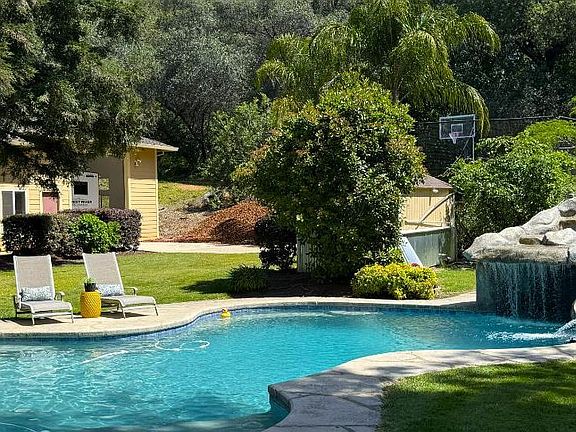 2nd image of 7396 Callison Rd