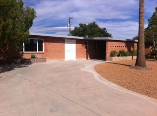 7017 E Calle Bellatrix, Tucson, AZ 85710