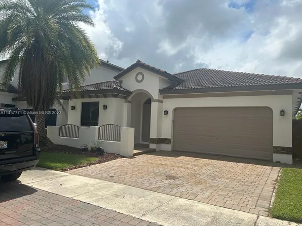 23044 SW 104th Pl, Miami, FL 33190
