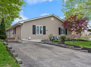 119 Rolph St, Tillsonburg, ON N4G 3Y5