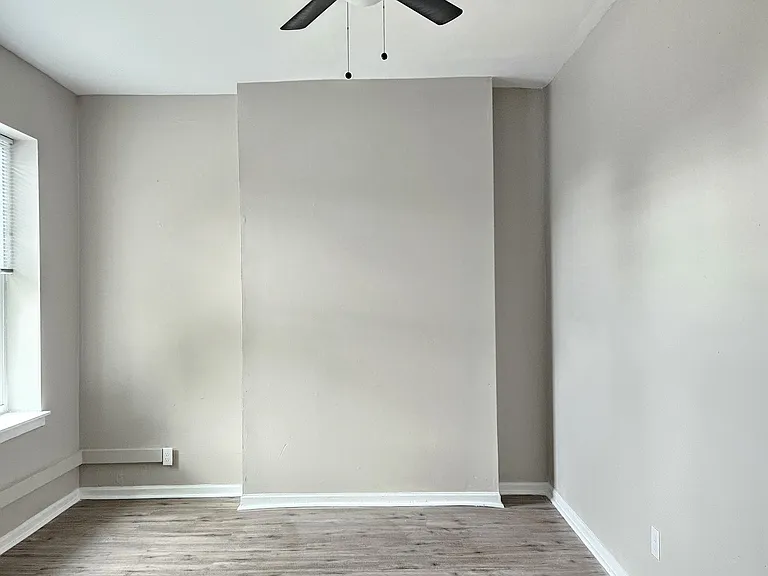 5887 Page Blvd #1E — Photo 2