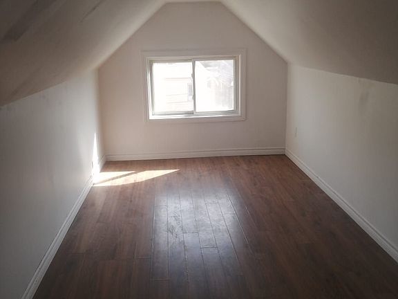5th image of 65 Kinrade Ave