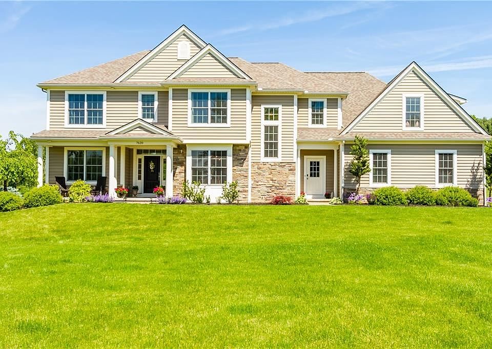 1st image of 7620 Arbor Glen Dr