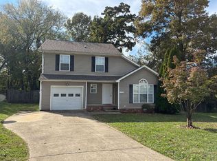 1318 Whetstone Ct, Clarksville, TN 37042