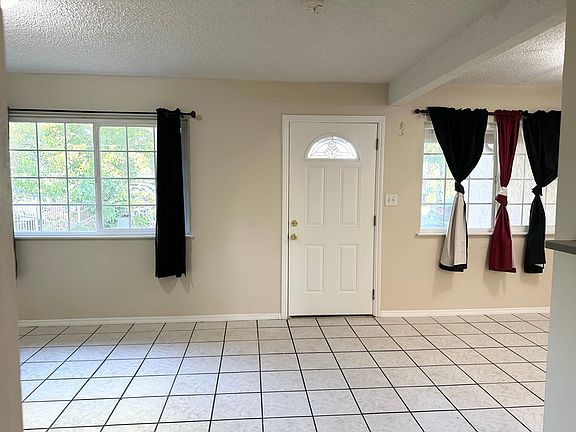 4th image of 1119 Sevier Ave