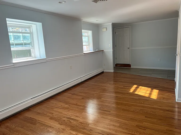 38 Hillsdale Rd — Photo 11