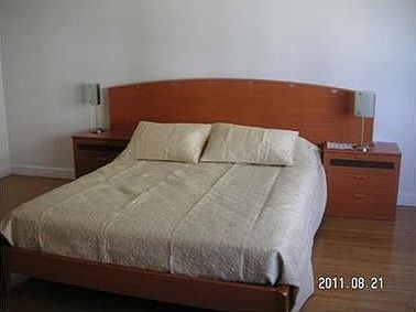 5th image of 2301 Collins Av 722 #722