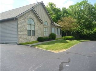 5754 Ravine Creek Dr, Grove City, OH