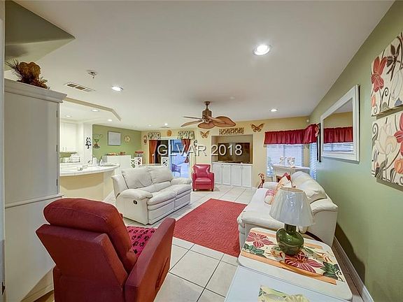 3rd image of 5139 Grape Leaf Ave