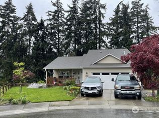 1298 NE Riksen Way, Oak Harbor, WA 98277